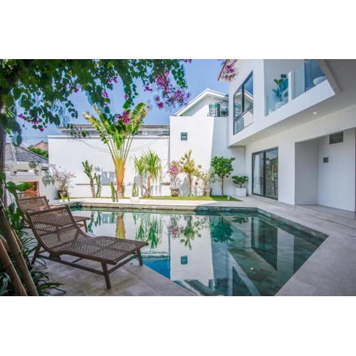 Modern 3BR Villa Diamanta with pool, Seseh Beach