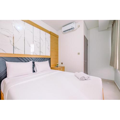 Modern and Comfort 2BR Transpark Cibubur Apartment By Travelio