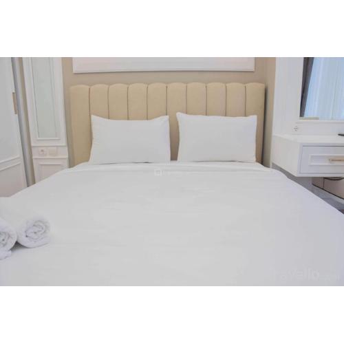 Modern and Comfy 2BR at Menteng Park Apartment By Travelio