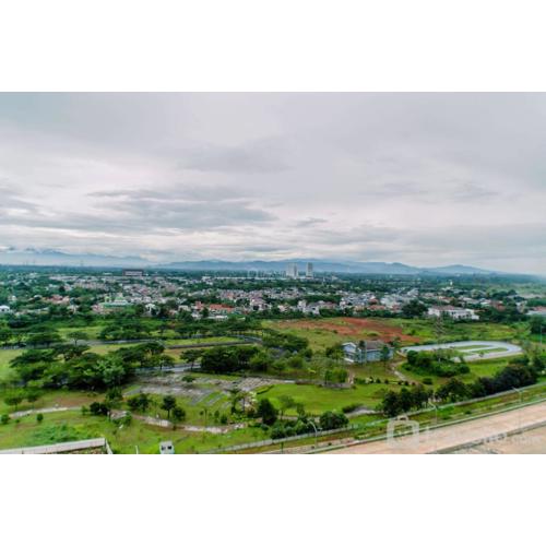 Modern and Cozy Studio at Sky House BSD Apartment By Travelio