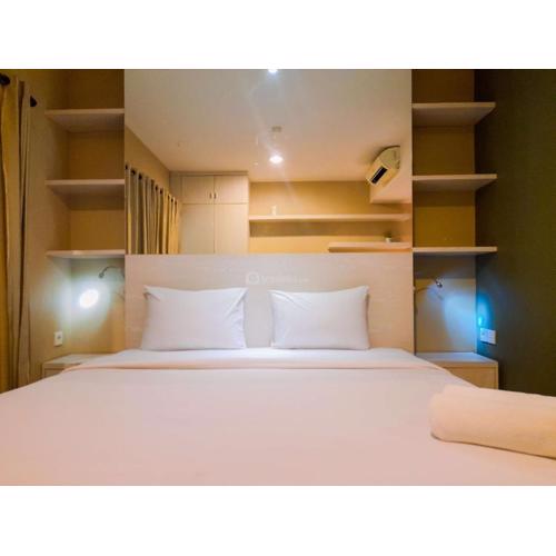 Modern and Cozy Studio at Student Park Apartment By Travelio