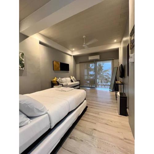 Modern Beachfront Getaway at Canyon Cove Nasugbu