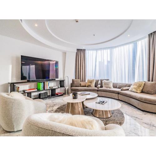 Modern & Bright Canal View 2BR Near Dubai Mall by Vibel