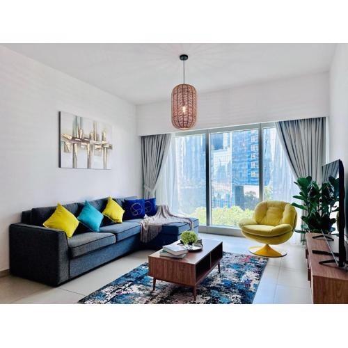 Modern City Escape Gate Towers Al Reem