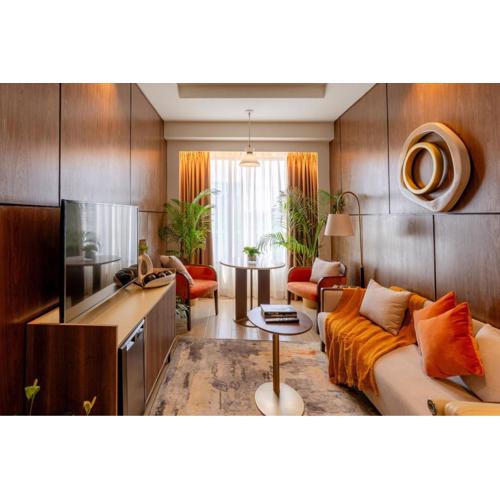 Modern City Stay Near Manila Bay Attractions