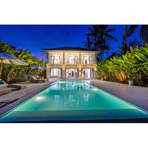 Modern Comfort in Natural Paradise - Ubud Villa Retreat