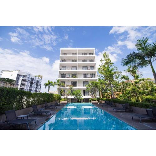 Modern Condo near the Beach - NV531