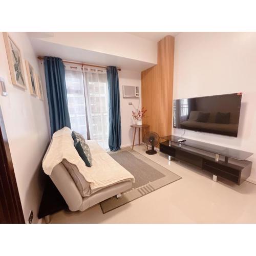 Modern condo near US Embassy