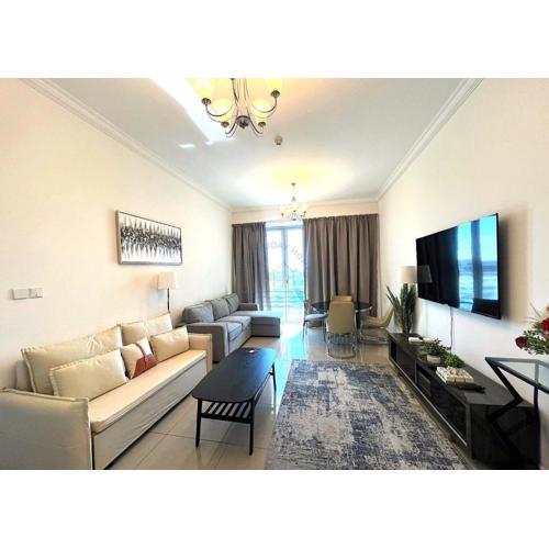 Modern & Cozy 1-BR in Business Bay