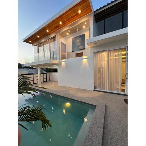 Modern & Cozy 3BR Pool Villa - PrymaBianca