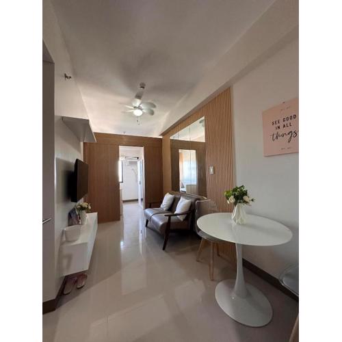 Modern & Cozy City Accommodation - Bloom Residences