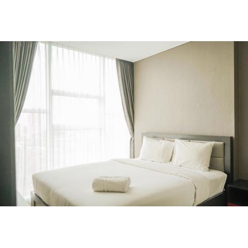 Modern Design 1BR Apartment at Brooklyn Alam Sutera By Travelio