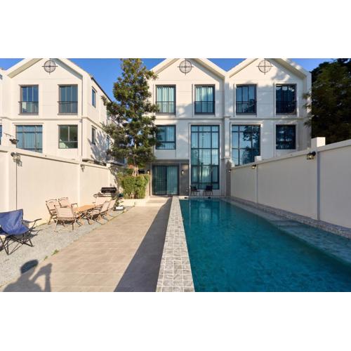 Modern Elegance Pool Villa