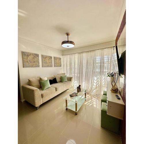 Modern, Elegant & Comfortable Apartment