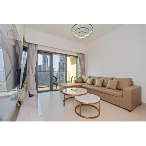 Modern Home with full Burj Khalifa Views 201BR-2