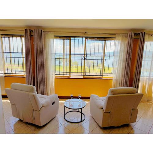 Modern loft overlooking the Lake, Horizon&Sunset