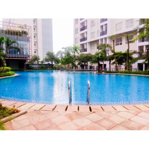 Modern Look 1BR Apartment at Scientia Residence By Travelio