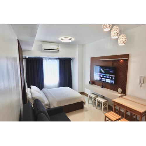 Modern Lux at Shore 3 Tower 4 SMDC Pool View