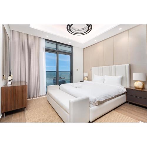 Modern Luxe 2BR Apartment