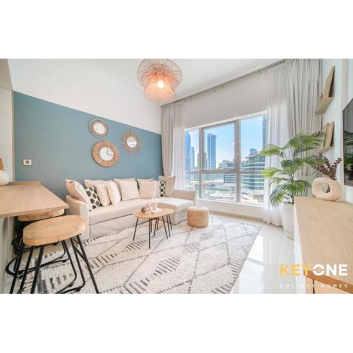 Modern One Bedroom with Stylish Touches