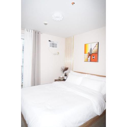 Modern Rustic Pet Friendly Condo in Mckinley Hill BGC