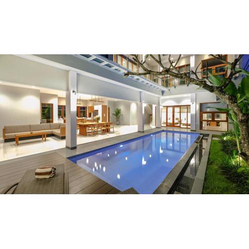 Modern spacious private pool villa in Central Canggu