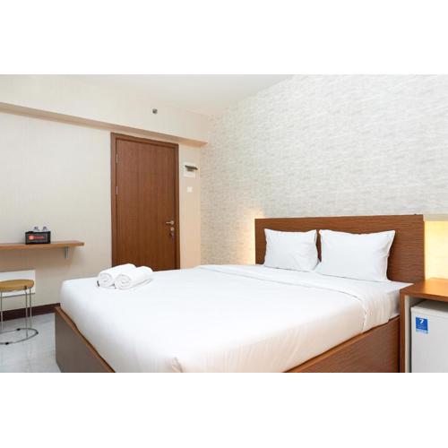 Modern Studio Apartment at Cinere Resort By Travelio