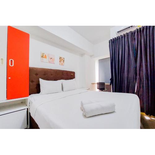 Modern Studio Apartment M-Town Residence near Shopping Mall By Travelio