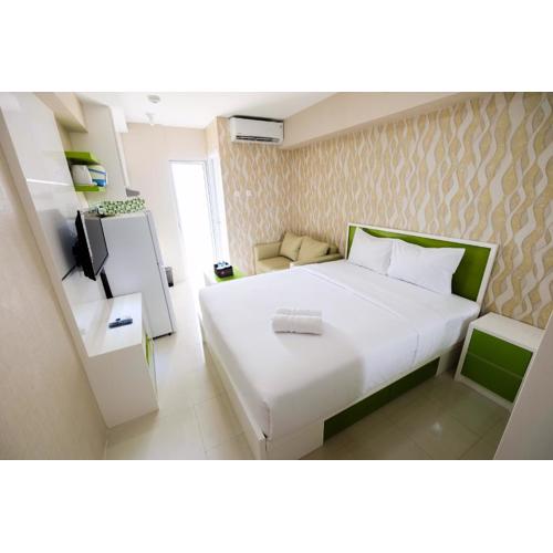 Modern Studio Bassura City Apartment By Travelio