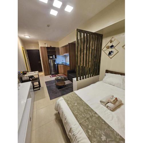 Modern Studio in Tower 3