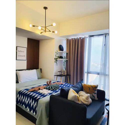 Modern Studio Unit in Viceroy McKinley Hill Taguig