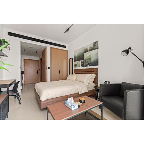 Modern Studio with Pool & Gym - Prime JVC Location