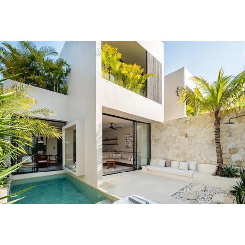Modern Tropical Villa with Pool in Uluwatu