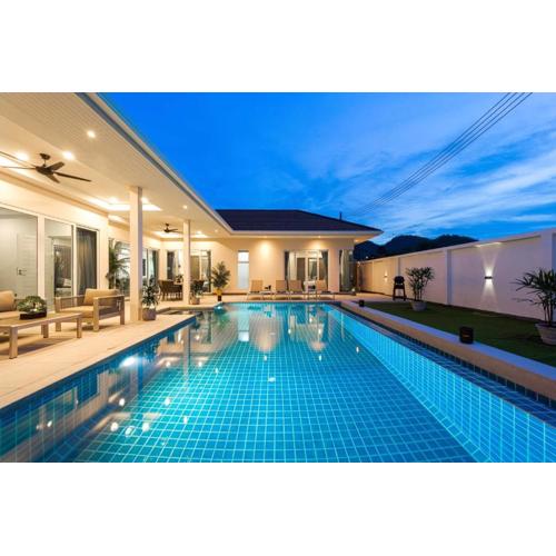 Modern Villa 3BR - Great Location - KL3