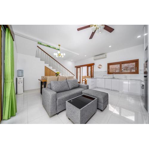 Modern Villa with Pool Near Sanur Beach and Shops
