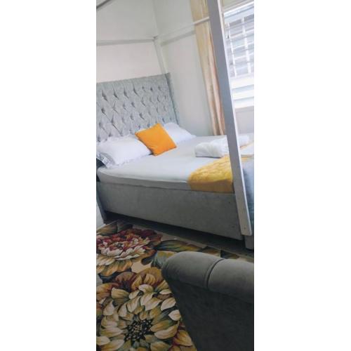 MOMBASA 2BEDROOM MOI AVENUE stay