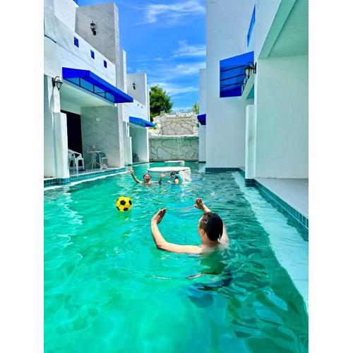 Mona Lisa pool villa