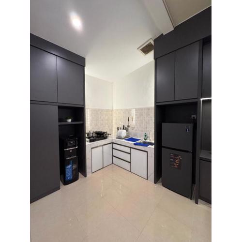 Monde Residence Block L number 8, Batam center