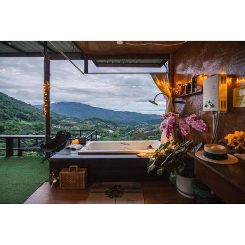 ม่อนลมหนาว โฮมเสตย์ MonLomNao Homestay