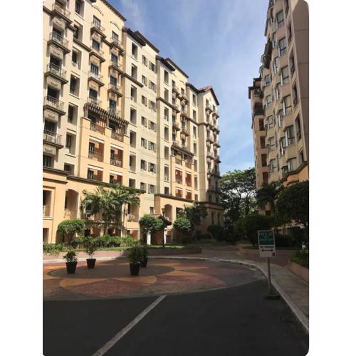 Montecito unit near airport