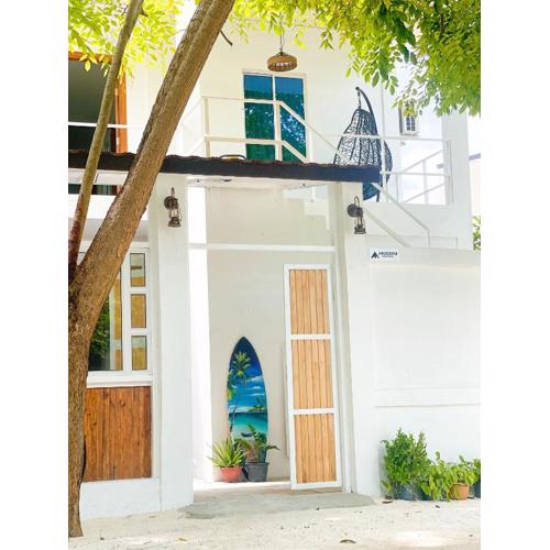 Moodhu Surf House