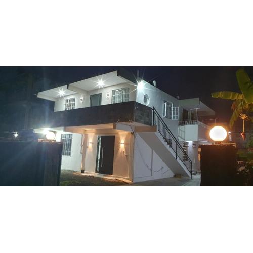 Moon Villa - Perfect location