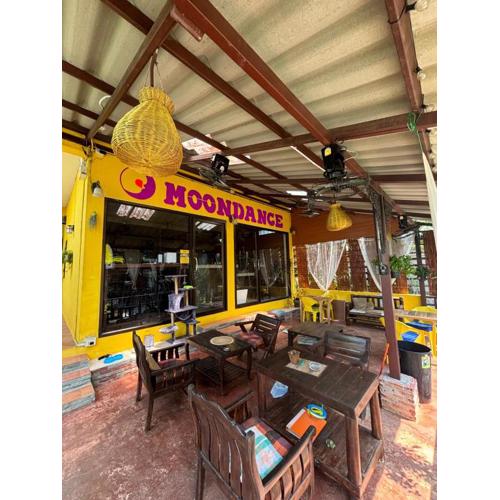 Moondance Cottage Inn