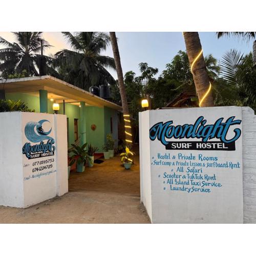 Moonlight surf hostel
