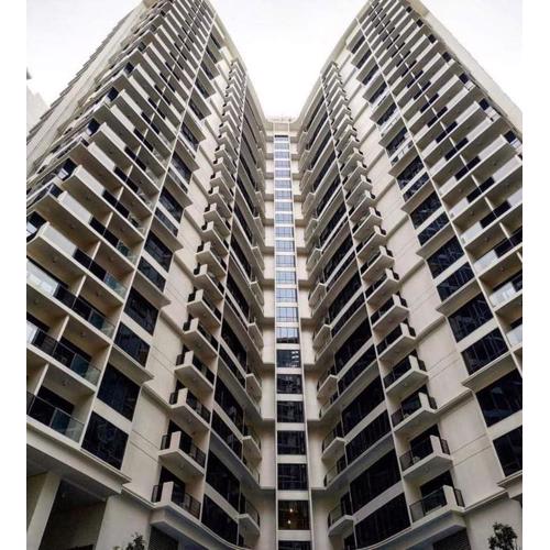 Morgan Suite BGC shortwalk4 Venice Canal Mall free pool gym