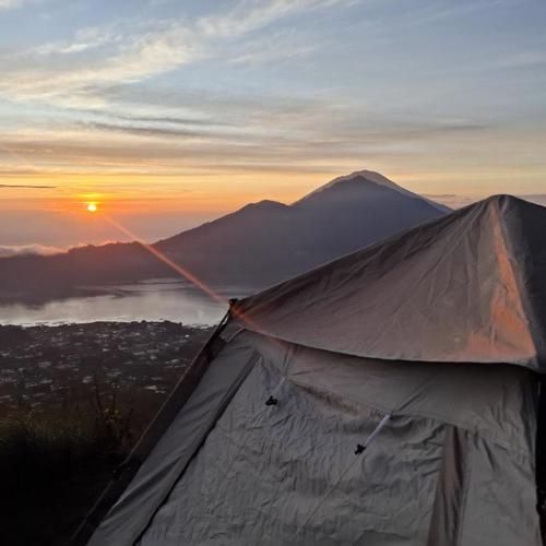 mount batur camp