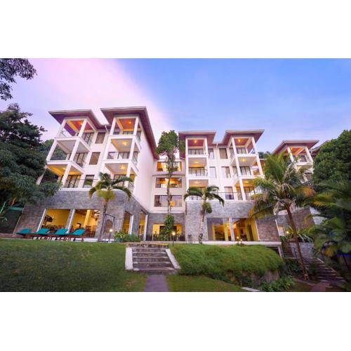 Mount Randholee Resorts & Spa