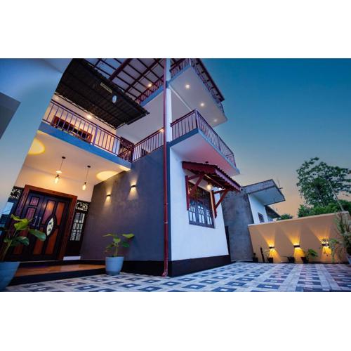 Mount Roses Villa & Homestay