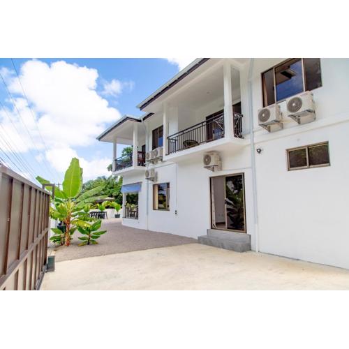 Mount Simpson 2-Beds Sleeps 4 5 mins to Beach