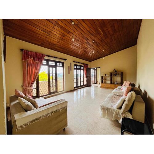 Mountain Breeze Uplands